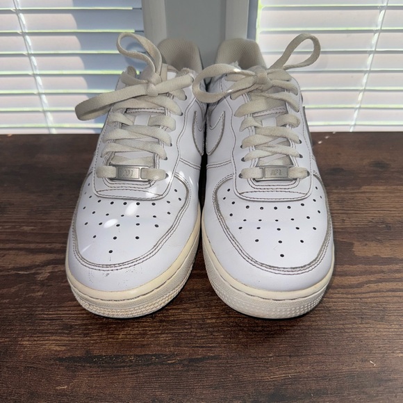Nike Air Force 1 Low White 2018 DD8959-100 Women’s Size 7 - Picture 6 of 9